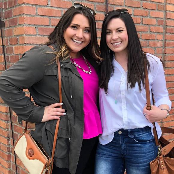 Meet your Posher, Jen - Picture 1 of 1